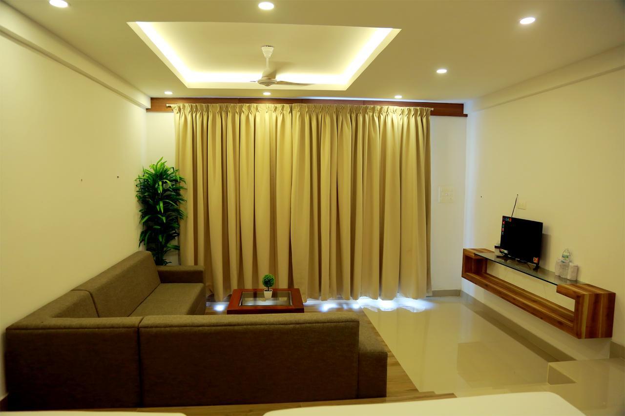 Athirapilly River Resort Athirappilly Exterior foto